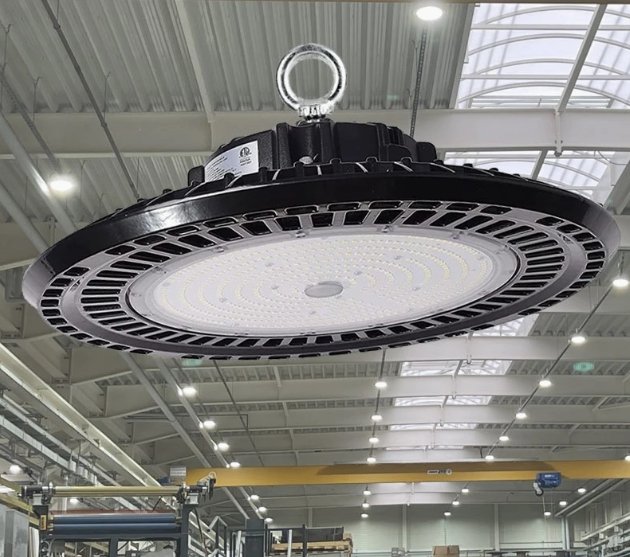 Светодиодные светильники высокого подвеса UFO с диммированием 100-300 Вт